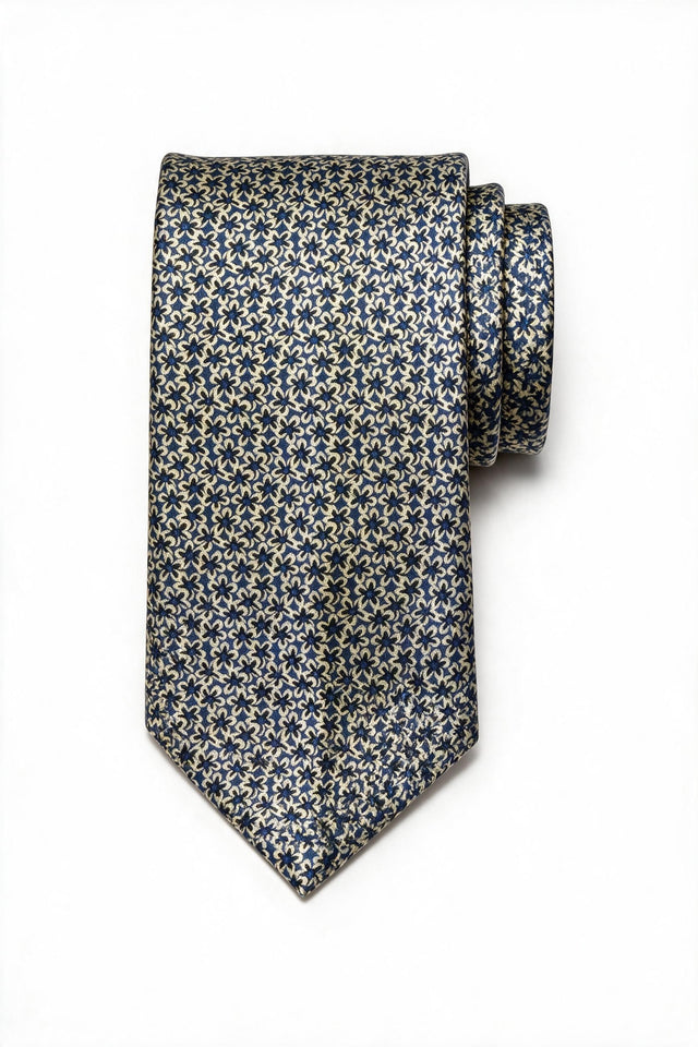 Vitarelli tie with matching pocket square